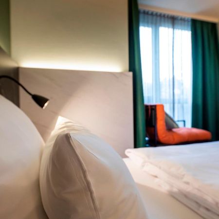 Achat Hotel Stuttgart Airport Messe Экстерьер фото