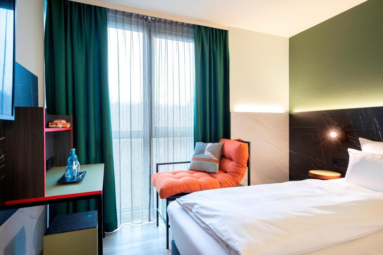Achat Hotel Stuttgart Airport Messe Экстерьер фото