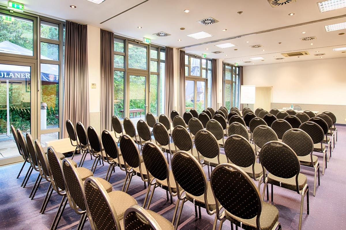 Achat Hotel Stuttgart Airport Messe Экстерьер фото